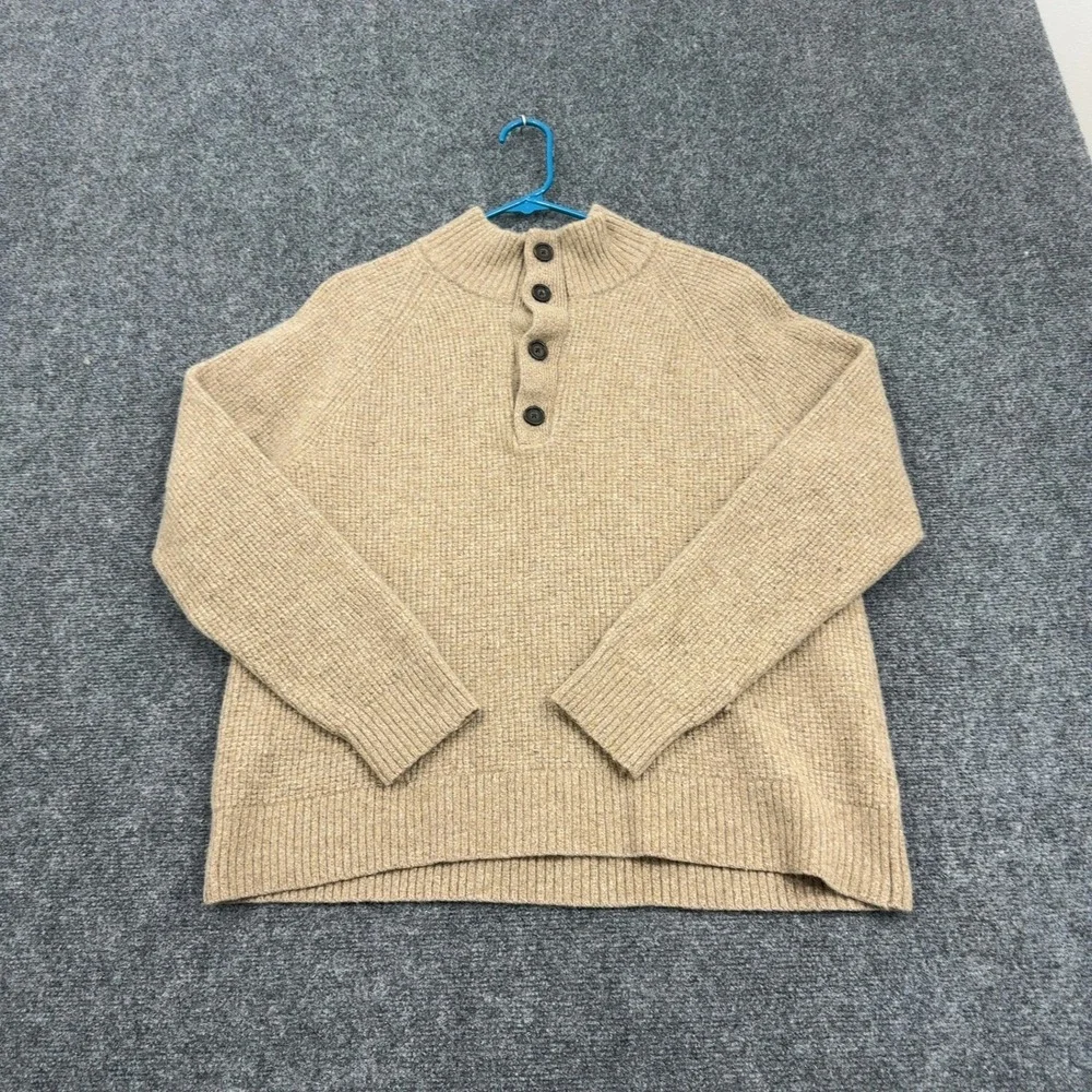 Banana Republic Sweater Mens XL Tan Recycled Wool Henley Mock Neck Classic Style
